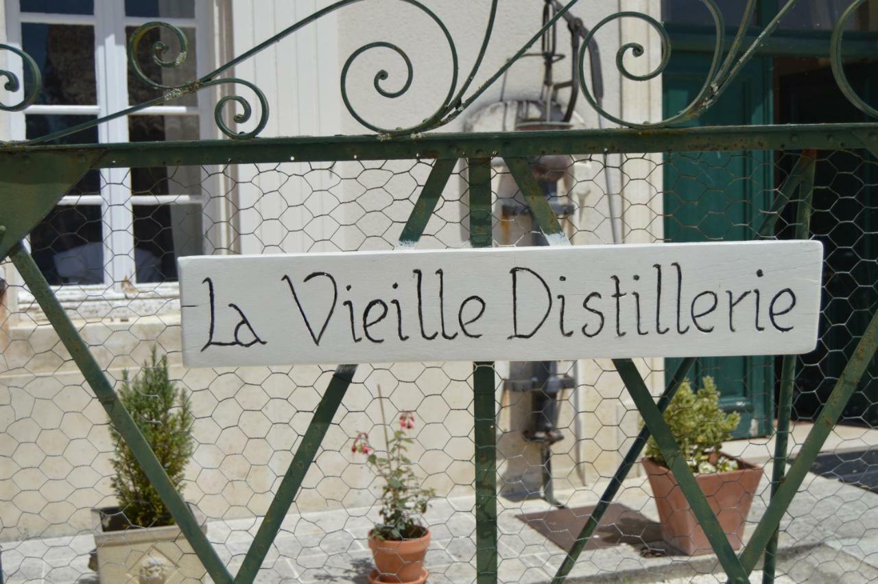 La Vieille Distillerie Le Tâtre Zewnętrze zdjęcie